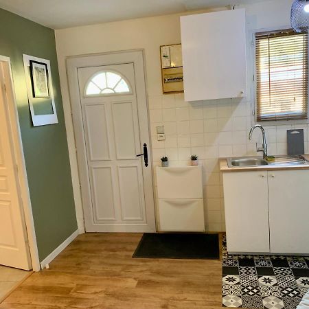Superbe Appartement Avec Parking Gratuit Sur Place Сен Дени Екстериор снимка