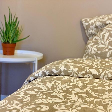 Superbe Appartement Avec Parking Gratuit Sur Place Сен Дени Екстериор снимка